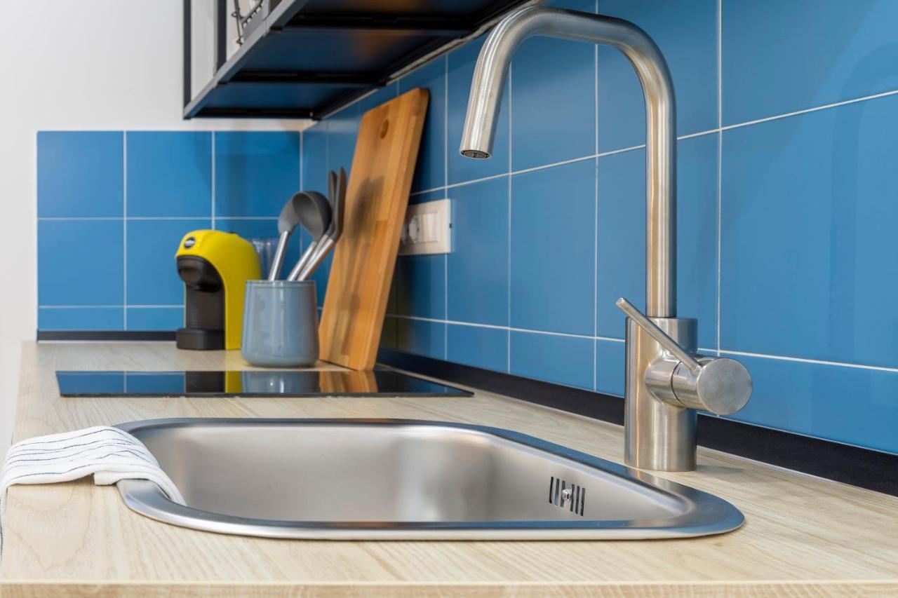Stylish Apartment With An Arty Touch Fast Wifi Trieste Ngoại thất bức ảnh