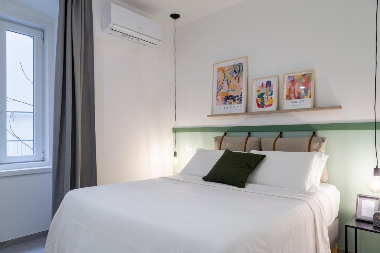 Stylish Apartment With An Arty Touch Fast Wifi Trieste Ngoại thất bức ảnh